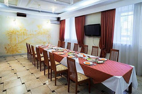 אודסה Black Sea Hotel Oktyabrskaya מראה חיצוני תמונה