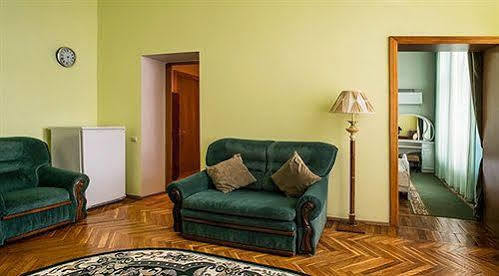 אודסה Black Sea Hotel Oktyabrskaya מראה חיצוני תמונה